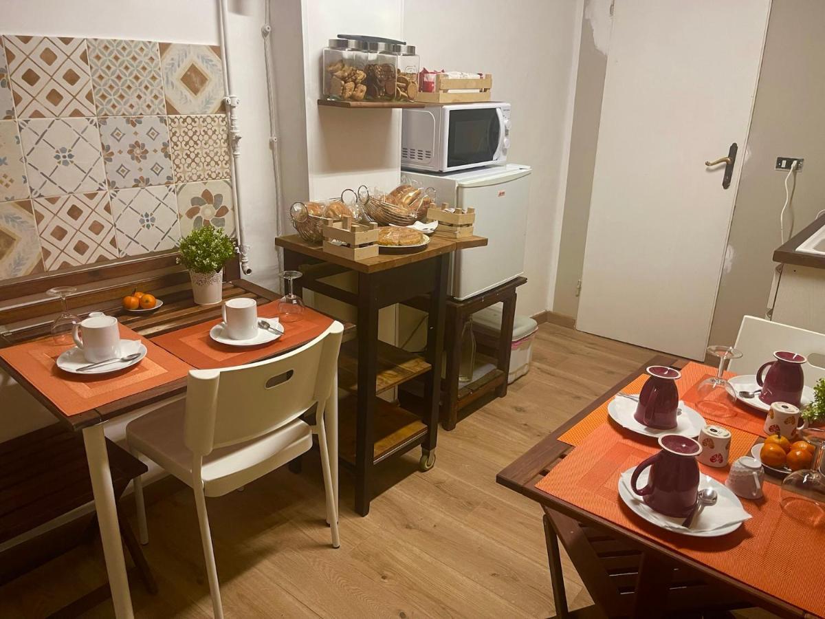 B&B Maggiore 58 โบโลญญา ภายนอก รูปภาพ