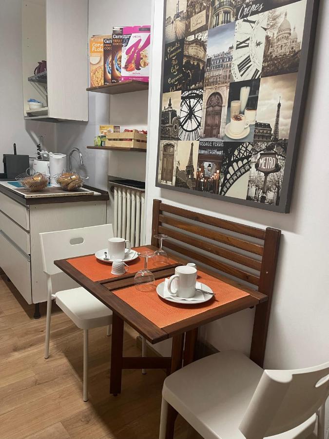 B&B Maggiore 58 โบโลญญา ภายนอก รูปภาพ